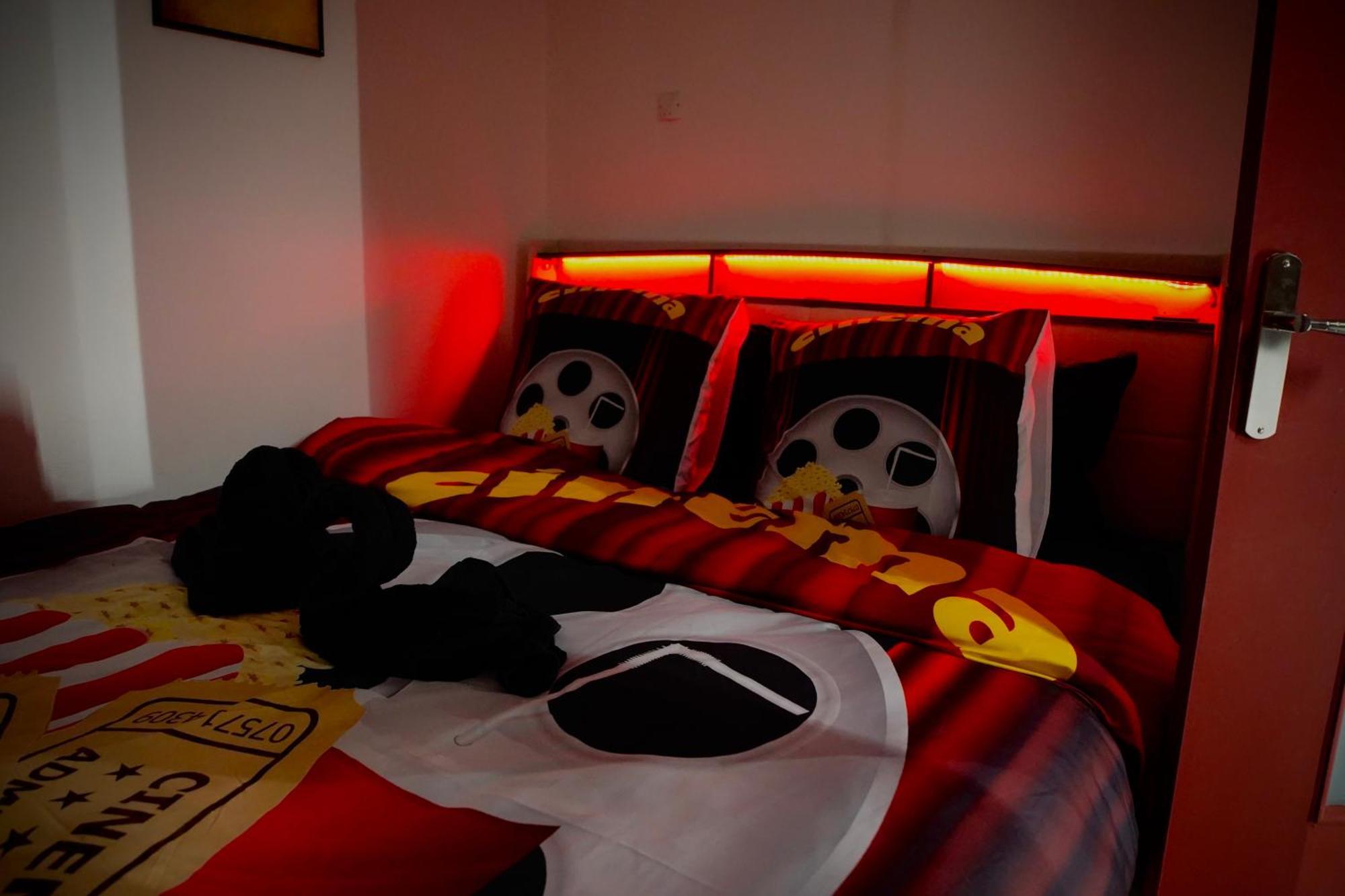 L Unique Cinema Room 格勒诺布尔 外观 照片